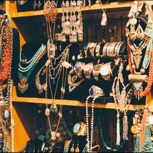 Meet your Posher, Lobsang